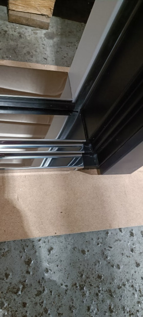 Входная дверь Термо Амира 3К Эмаль RAL 7024