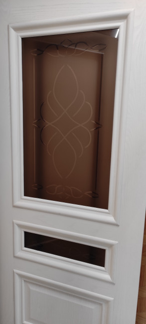 Межкомнатная дверь шпонированная Элеганс 2 со стеклом 